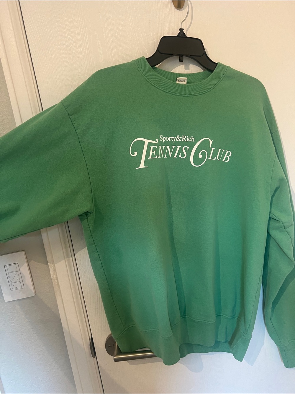 Sporty & Rich Tennis Club Unisex Sweatshirt in Vintage Kelly Green - Picture 5 of 11